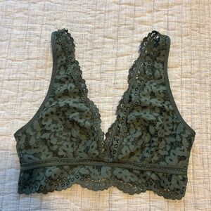 Victoria's Secret green lace bralette, size medium